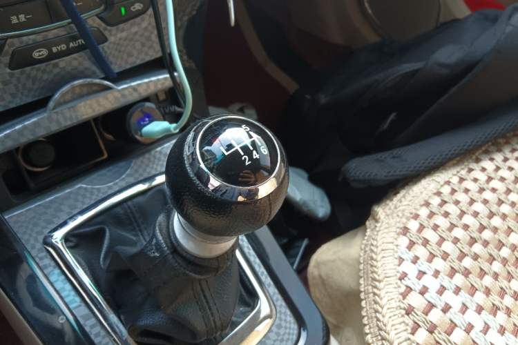 Used BYD Surui 2012 1.5TI Manual Luxury Version