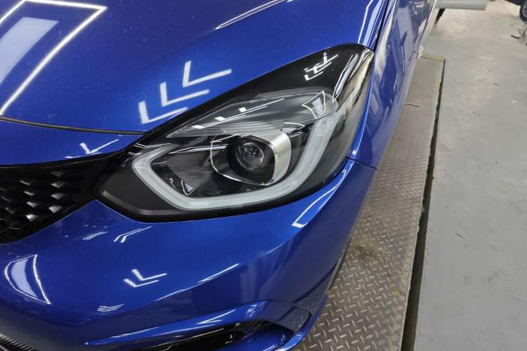 Used Honda LIFE 2021 1.5L CVT SPORT Heartbeat Edition Left Front Headlight