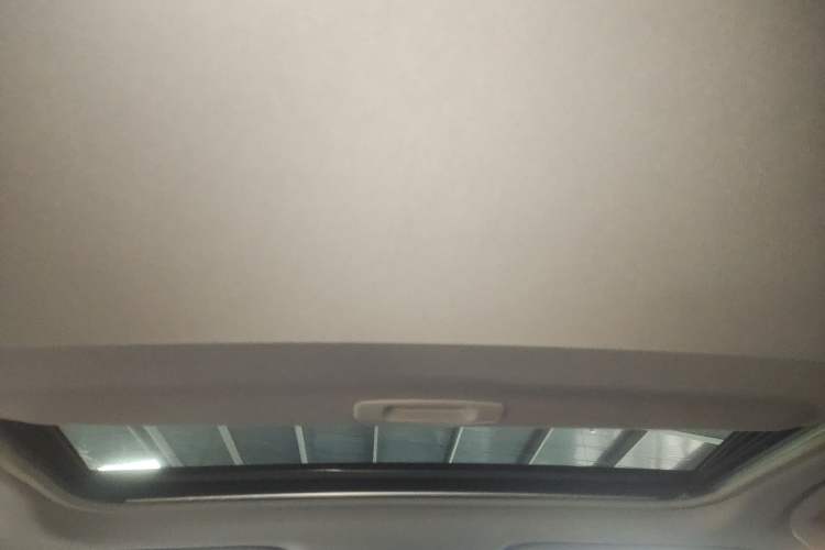 Used Toyota Camry 2018 2.0S FENGSHANG Edition
