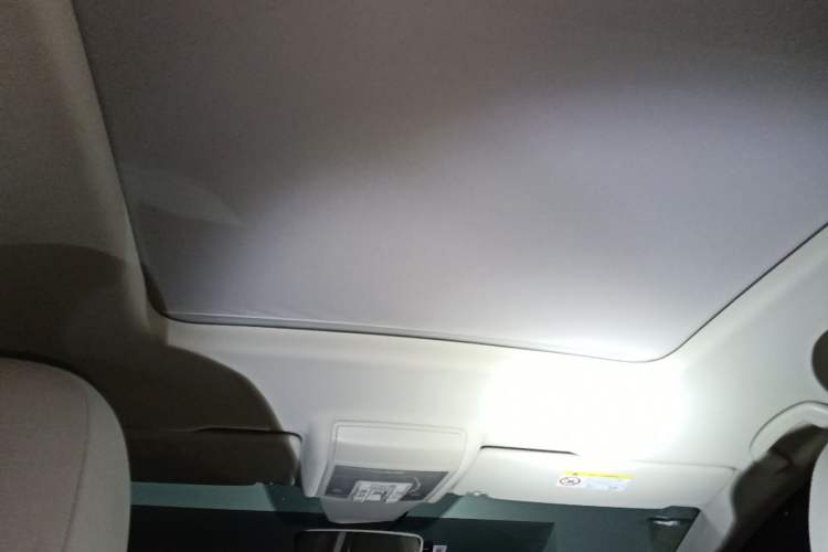 Used Volkswagen Viloran 2020 380TSI Prestige Edition
