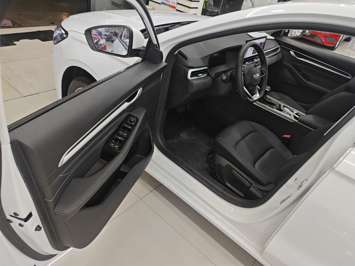 Geely Auto Emgrand 2026 Model 4th Generation 4 Millionth Anniversary Edition 1.5L CVT Overdrive Edition — снимка 18