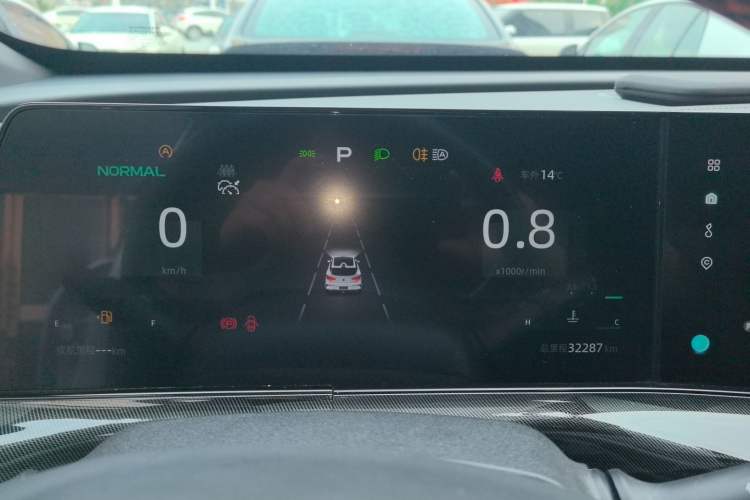 Used CHANGAN UNI-T 2022 1.5T Sport Edition Flagship Version
