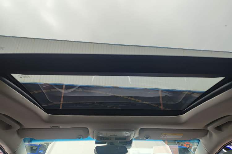 Used Cadillac XTS 2014 28T Luxury Model
