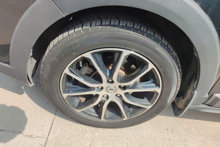 Used FORTHING SX6 2016 1.6L Manual Luxury Model
