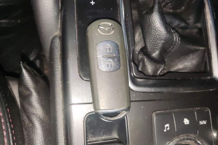 Used Mazda CX-5 2015 2.5L Automatic 4x4 Flagship Model
