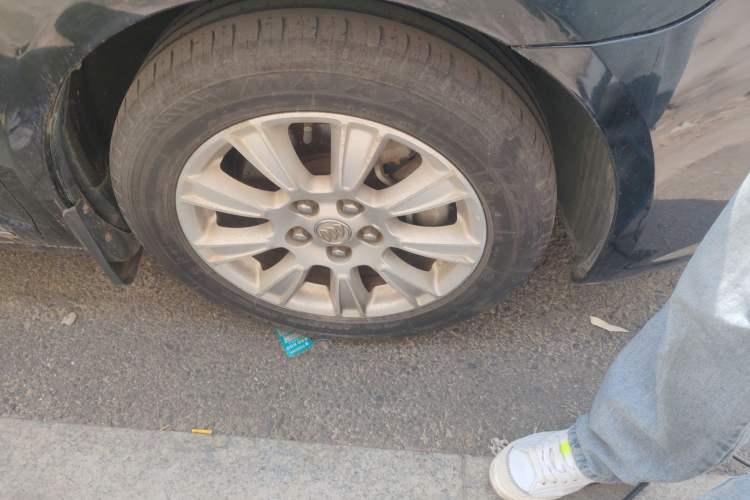 Used Buick LaCrosse 2011 2.4L SIDI Elegant Edition
