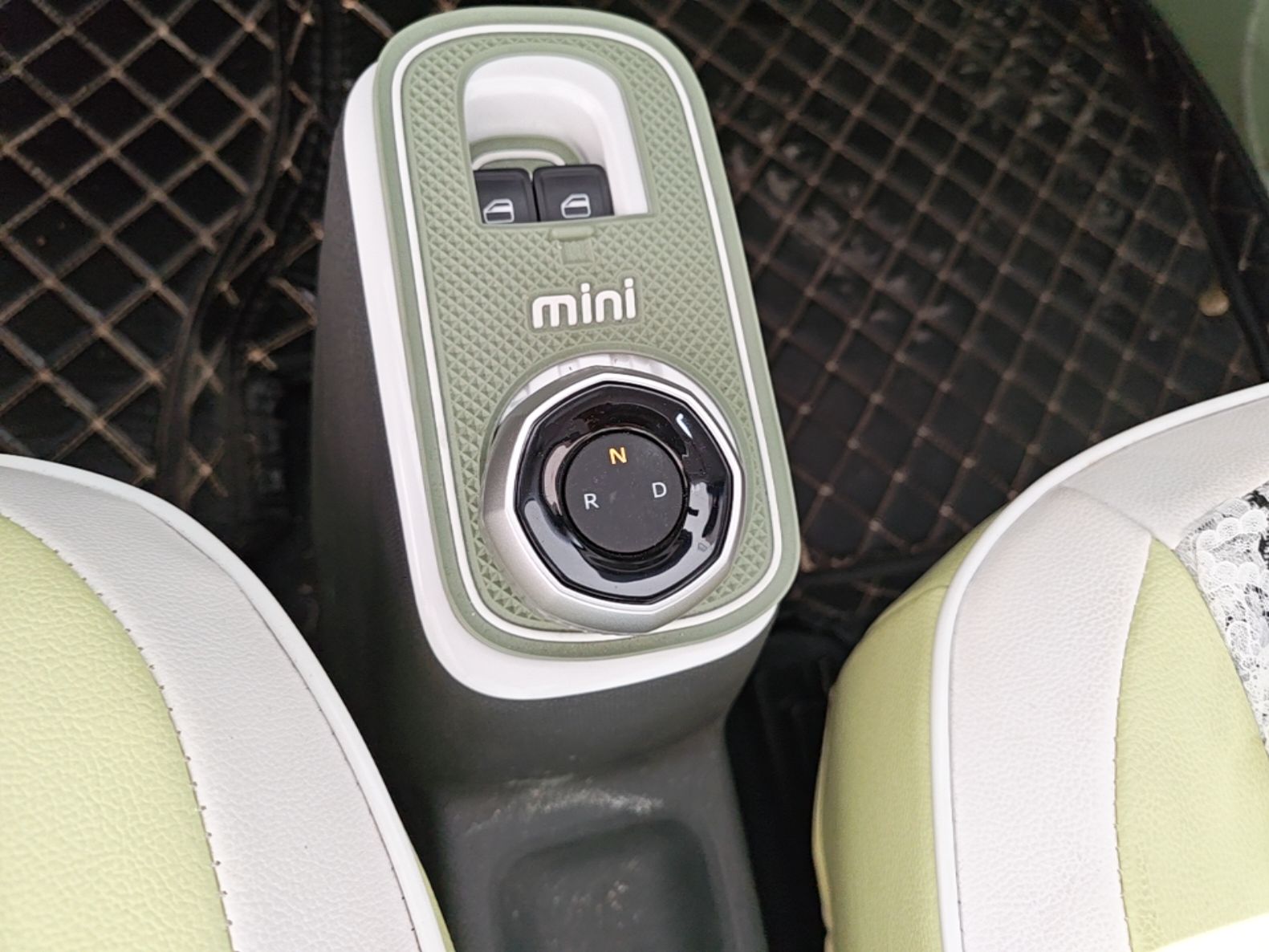 Geely Galaxy Panda 2025 210 km – Yuanqi Bear — снимка 16