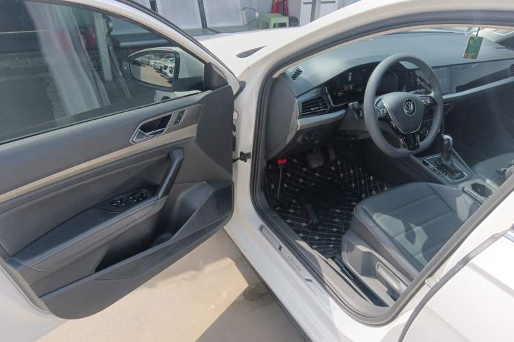 Used Volkswagen Lavida 2021 1.5L Automatic Comfort Edition Driver Seat