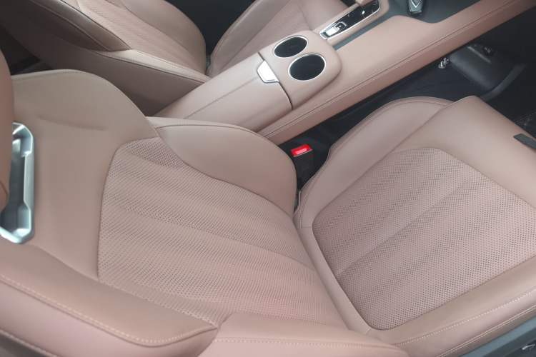 Used Changan UNI-Z 2025 1.5T Premium Edition
