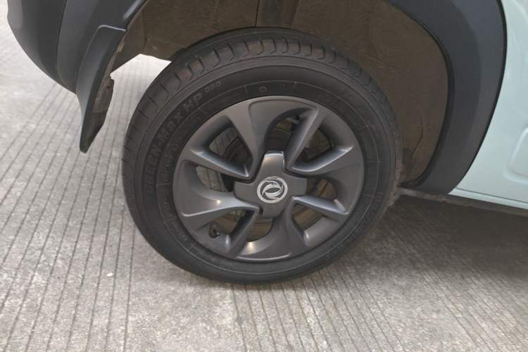 Used Dongfeng NAMMI BOX 2022 Chasing Wind Edition 351 km Advanced Model Right Rear Wheel Hub