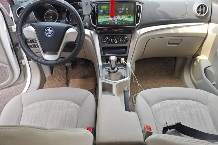 Used Venucia T70 2015 1.6L Manual Ruixing Edition