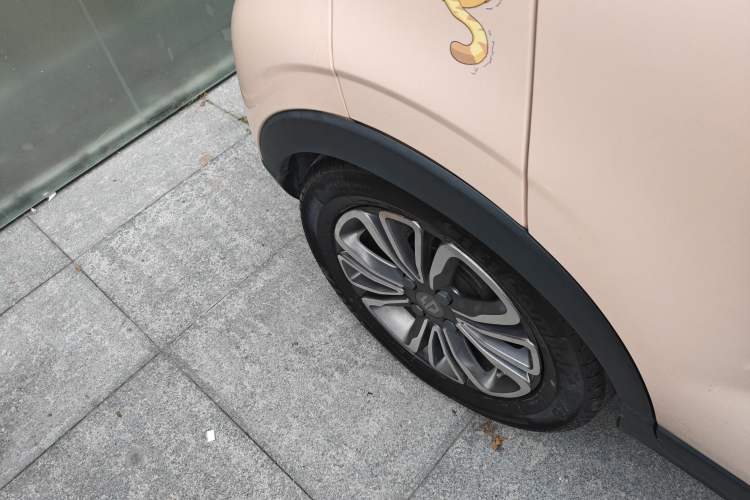 Used Leapmotor T03 2021 400 Comfort Edition Right Rear Wheel Hub