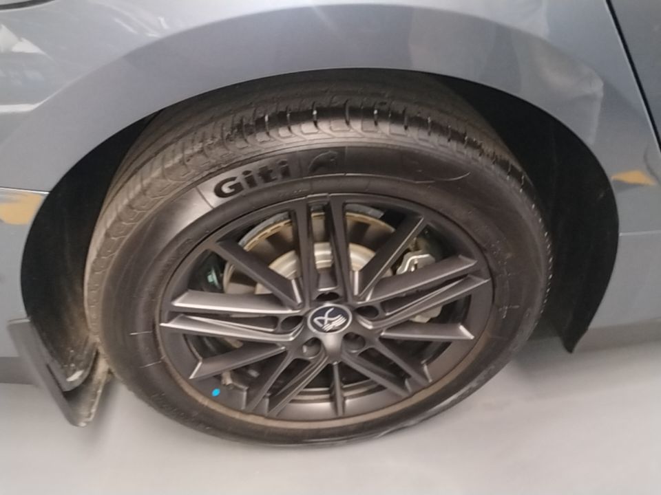 BYD Han 2025 DM-i Intelligent Driving Edition 245KM Prestigious Edition — снимка 11