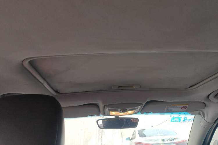 Used Roewe 550 2010 550 1.8L Manual Expo Style Edition