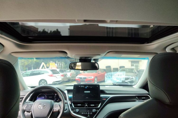 Used Toyota Camry 2022 2.5S Knight Edition
