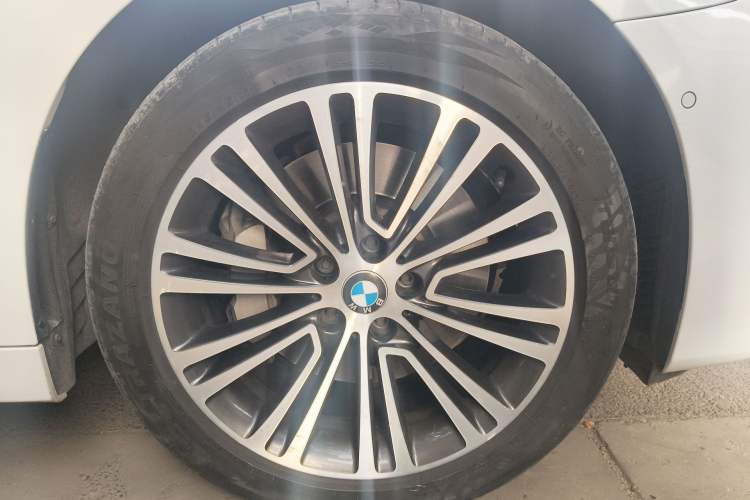 Used BMW 5 Series 2018 530Li Luxury Edition Premium Package