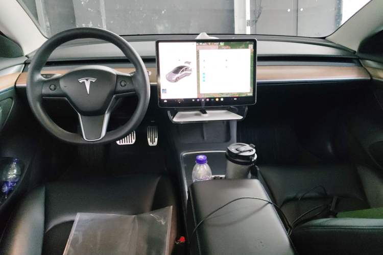 Used Tesla Model 3 2022 Rear-Wheel-Drive Version
