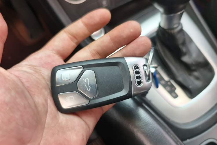 Used Audi Q3 2017 35 TFSI Fashion Model Vehicle Key