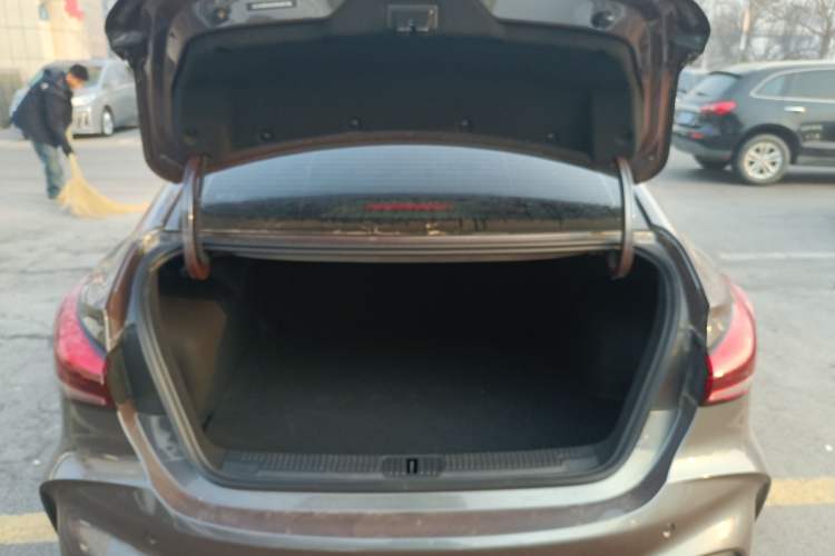 Used MG 5 2025 180 DVVT Global First Edition