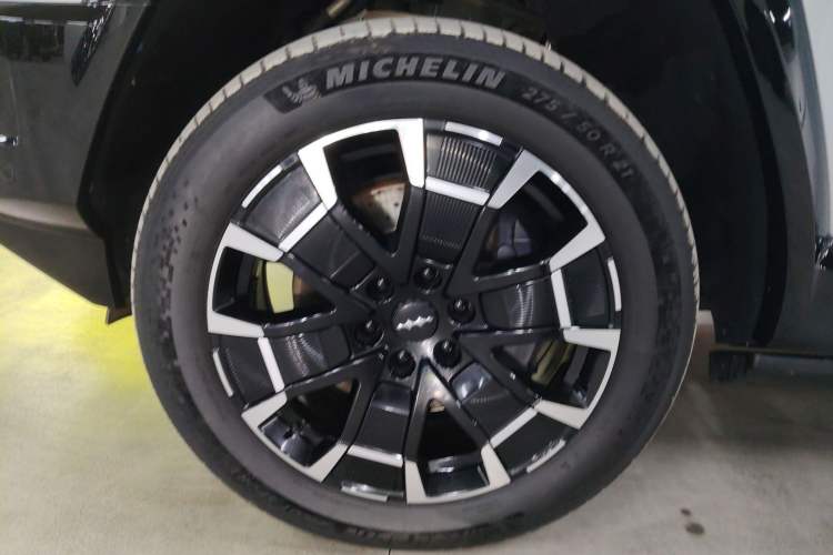 Used Formula Leopard Leopard 8 2025 Smart & Brave Flagship Edition 7 Seats