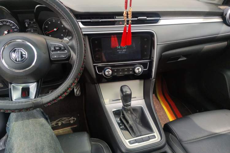 Used MG 6 2017 20T Automatic Luxury Smart Connect Version China V Standard Audio And AC Panel