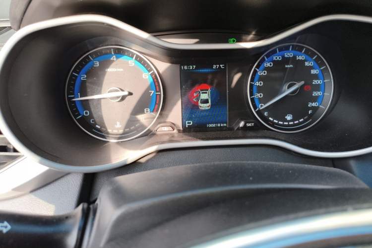 Used Geely Auto Emgrand 2019 Leading Edition 1.5L CVT Luxury Model China VI Standard
