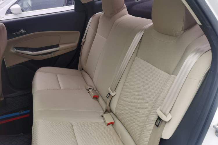 Used Ford Escort 2015 1.5L Manual Comfort Model
