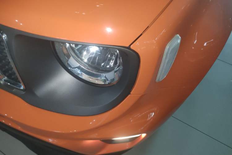 Used Jeep Renegade 2021 220T Automatic Elite Edition Left Front Headlight