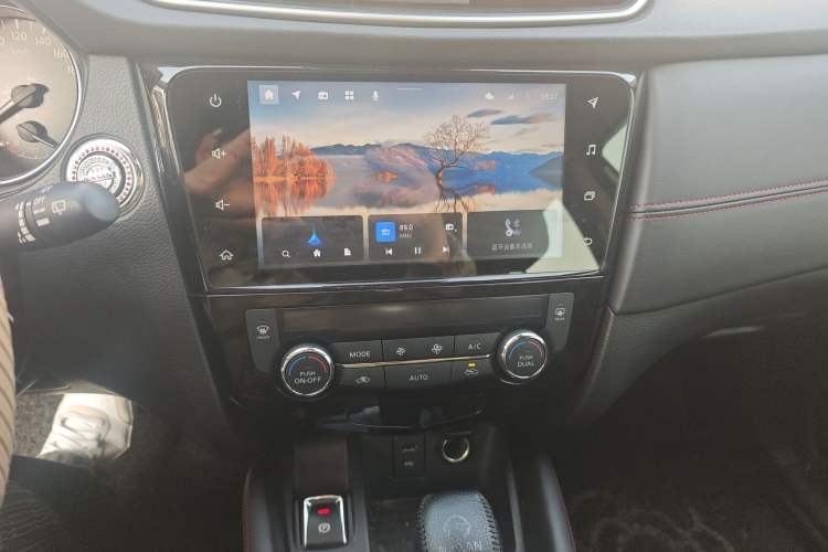 Used Nissan Qashqai 2022 2.0L CVT XV Premier Luxury Edition
