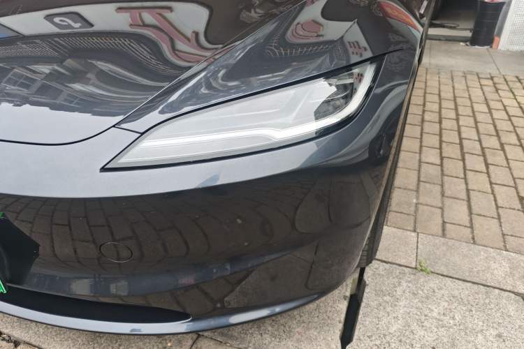 Used Tesla Model 3 2025 Rear-Wheel-Drive Version