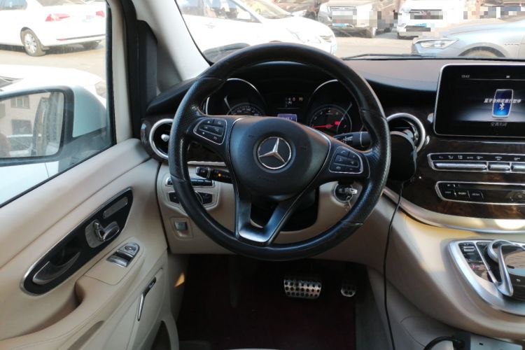 Used Mercedes-Benz V-Class 2016 V 260 L Prestige Extended Edition
