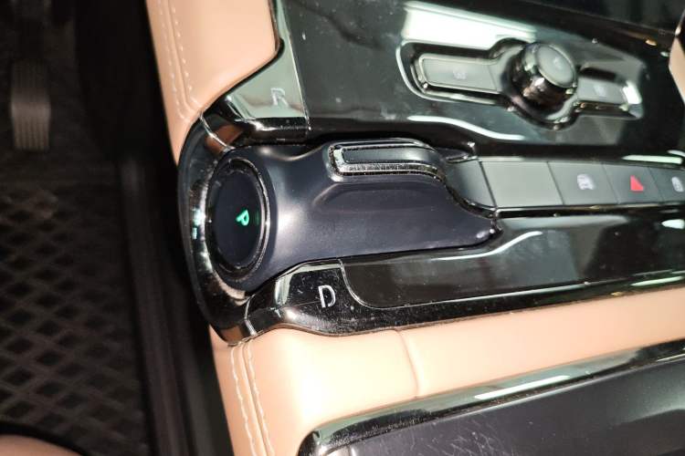 Used Nio ES8 2020 580 km Range Signature Edition Six-Seater Version
