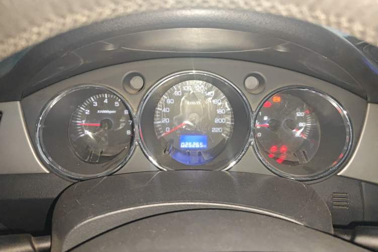 Used Dongfeng Aeolus H30 2012 CROSS 1.6L Manual Luxury Model