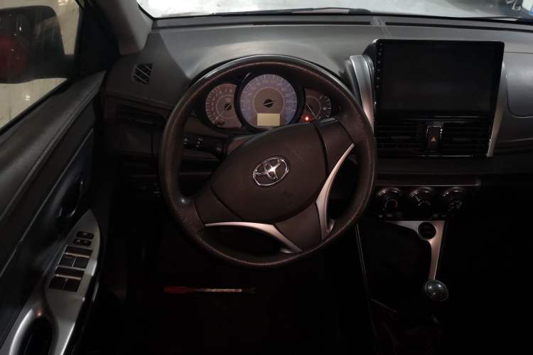 Used Toyota YARiS L Zhi Xuan 2014 1.5G Manual Xuan Dong Edition Steering Wheel