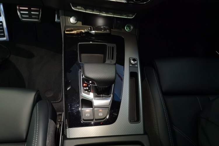 Used Audi Q5L 2024 45 TFSI Luxury Dynamic Model