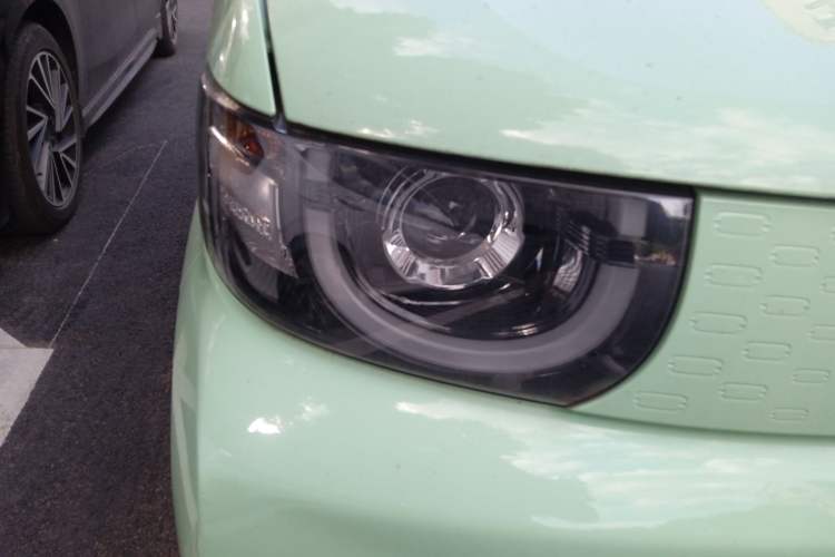 Used Chery QQ Ice Cream 2022 170km Sundae Phosphate Lithium-Ion
