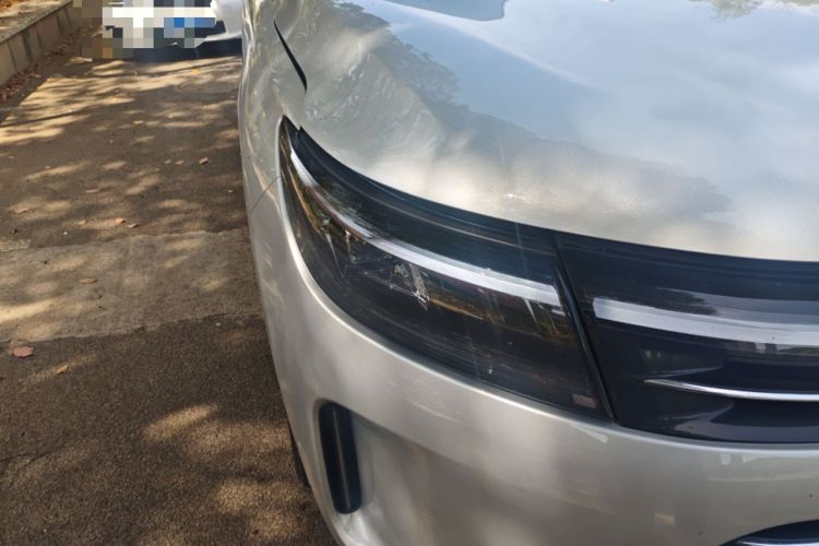 Used Hima AITO M7 2024 1.5T Rear-Drive Plus Version 5 Seats Right Front Headlight