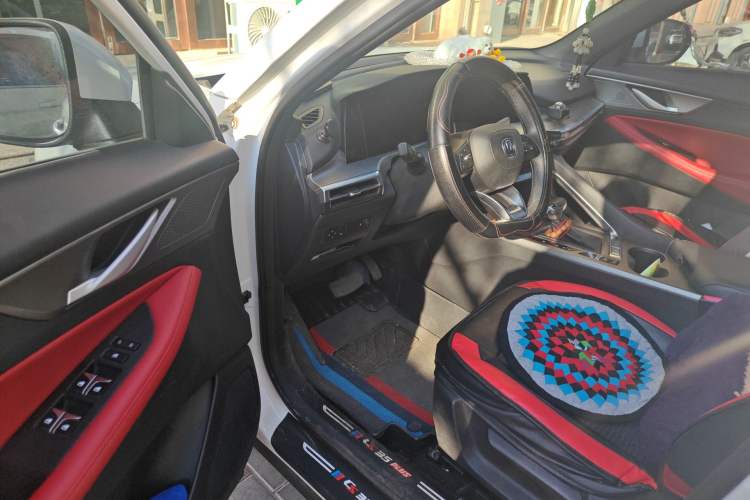 Used CHANGAN CS35PLUS 2022 Blue Whale NE 1.4T DCT Luxury Model
