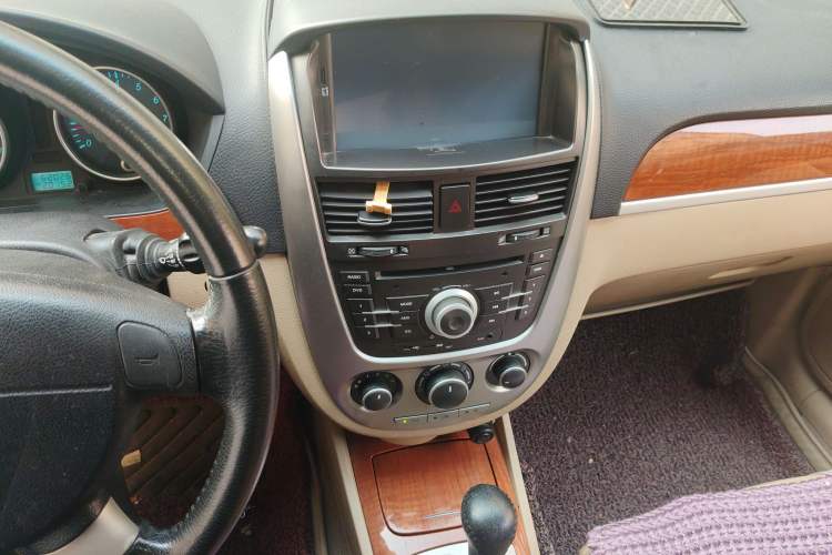 Used Buick Excelle 2011 1.6 LE-AT