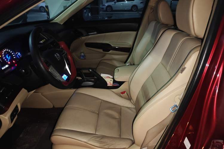 Used Honda Crosstour 2011 3.5L Prestige Edition