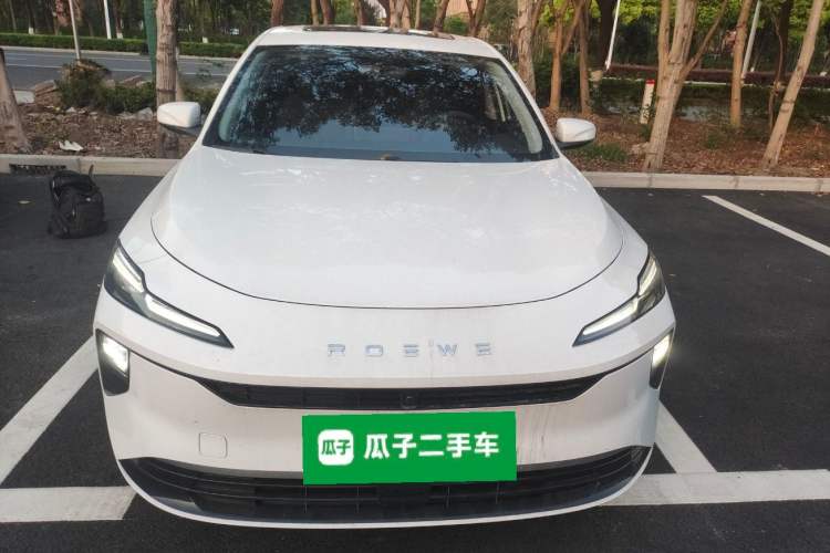 Used Roewe D6 2025 450 km Premium Edition