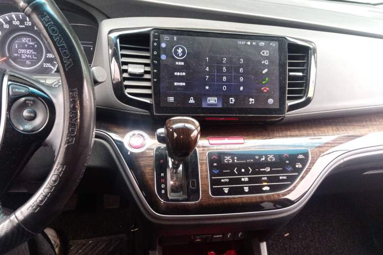 Used Honda Odyssey 2017 2.4L Smart Edition Audio And AC Panel