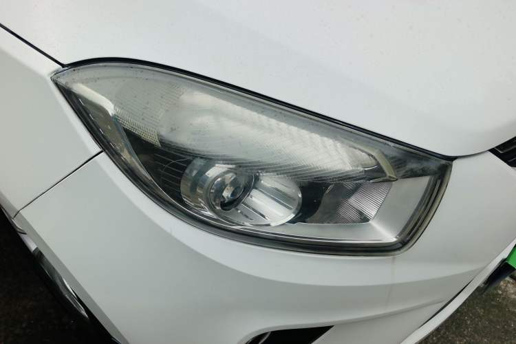 Used JAC Group Refine S5 2014 2.0T Automatic Luxury Edition