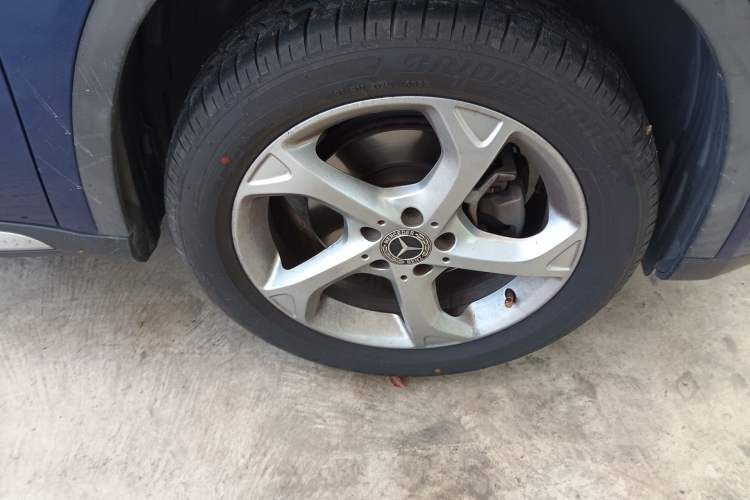Used Mercedes-Benz GLA 2019 GLA 200 Dynamic Edition Right Front Wheel Hub