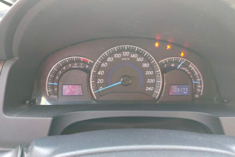 Used Toyota Camry 2015 2.0E Elite Edition Instrument Cluster