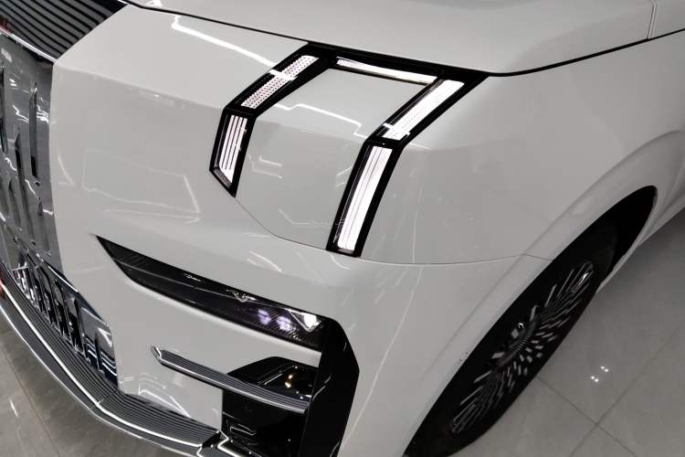 Used Zeekr 009 2024 Six-Seat Executive Version 4WD 108 kWh
