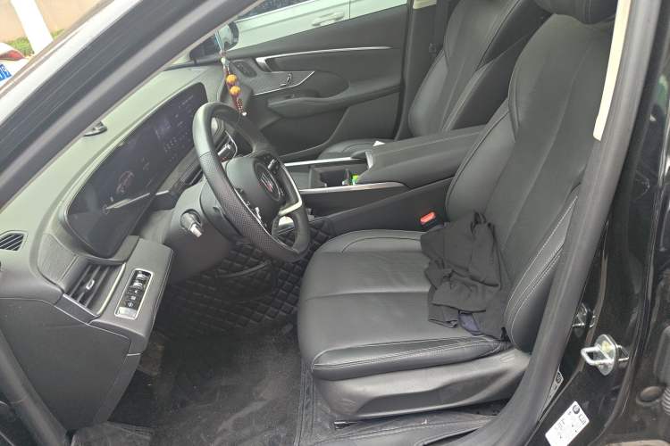 Used Buick LaCrosse 2023 28T Prestige Edition