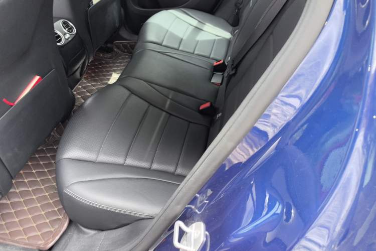 Used Mercedes-Benz GLC 2018 GLC 200 4MATIC Left Rear Seat