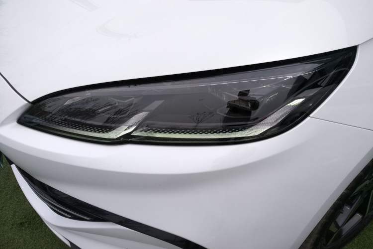 Used BYD Seal 06 New Energy 2024 DM-i 120KM Flagship Model Left Front Headlight