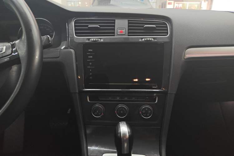 Used Volkswagen Golf 2020 280TSI DSG Comfort Version
